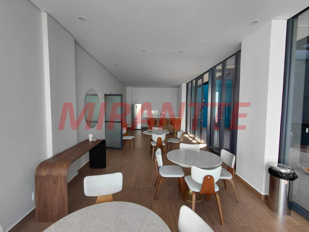 Apartamento de 94m² com 2 quartos em Perdizes