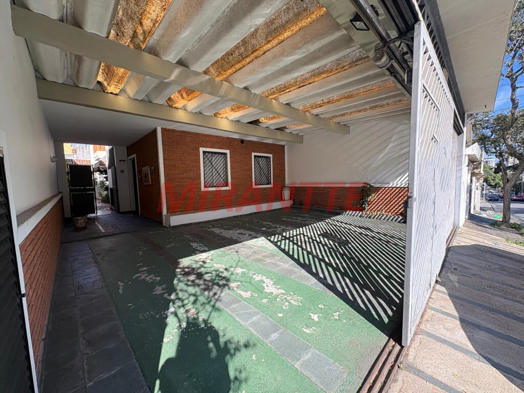 Sobrado de 288m² com 4 quartos em Vila Ede