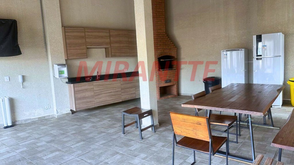 Apartamento de 120m² com 3 quartos em Santa Teresinha
