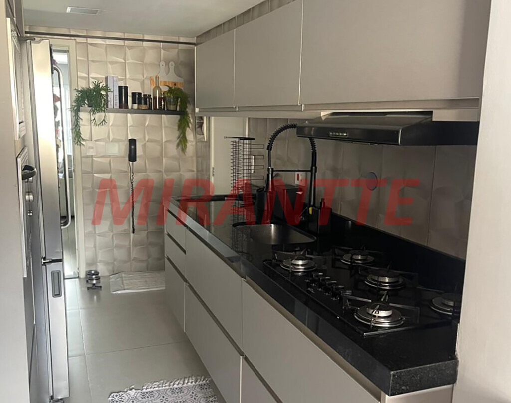 Apartamento de 120m² com 3 quartos em Santa Teresinha
