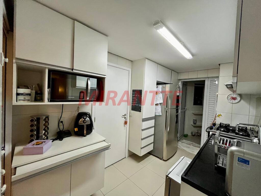 Apartamento de 145m² com 3 quartos em Santana