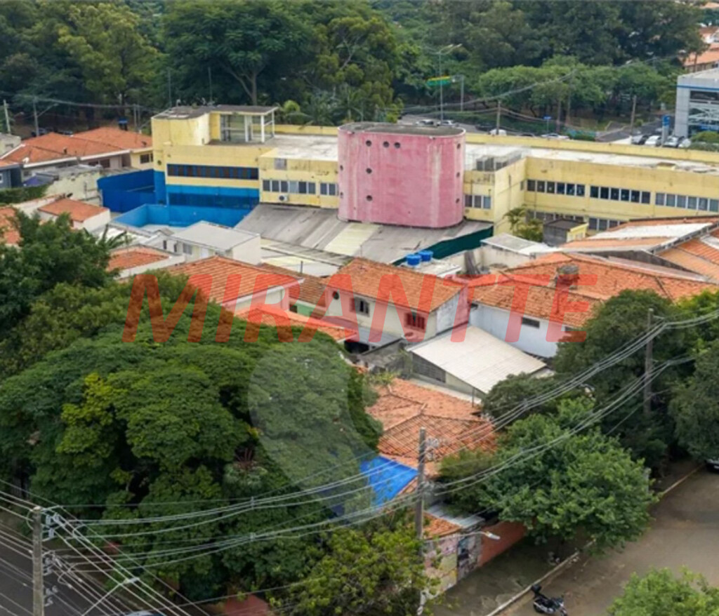 Casa terrea de 250m² com 3 quartos em Campo Belo
