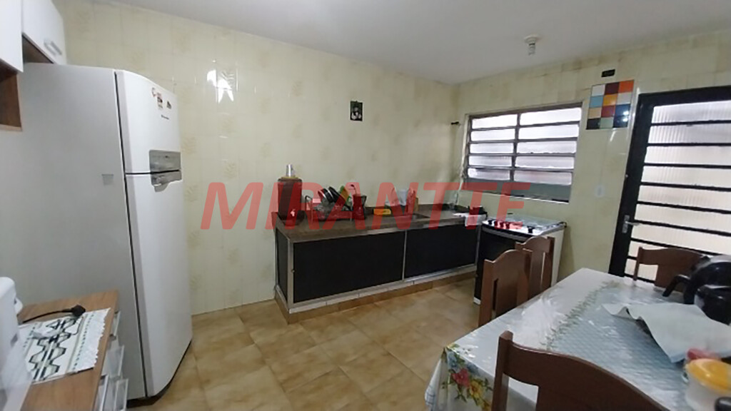 Sobrado de 140m² com 3 quartos em Limão