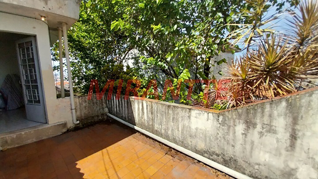 Sobrado de 140m² com 3 quartos em Limão