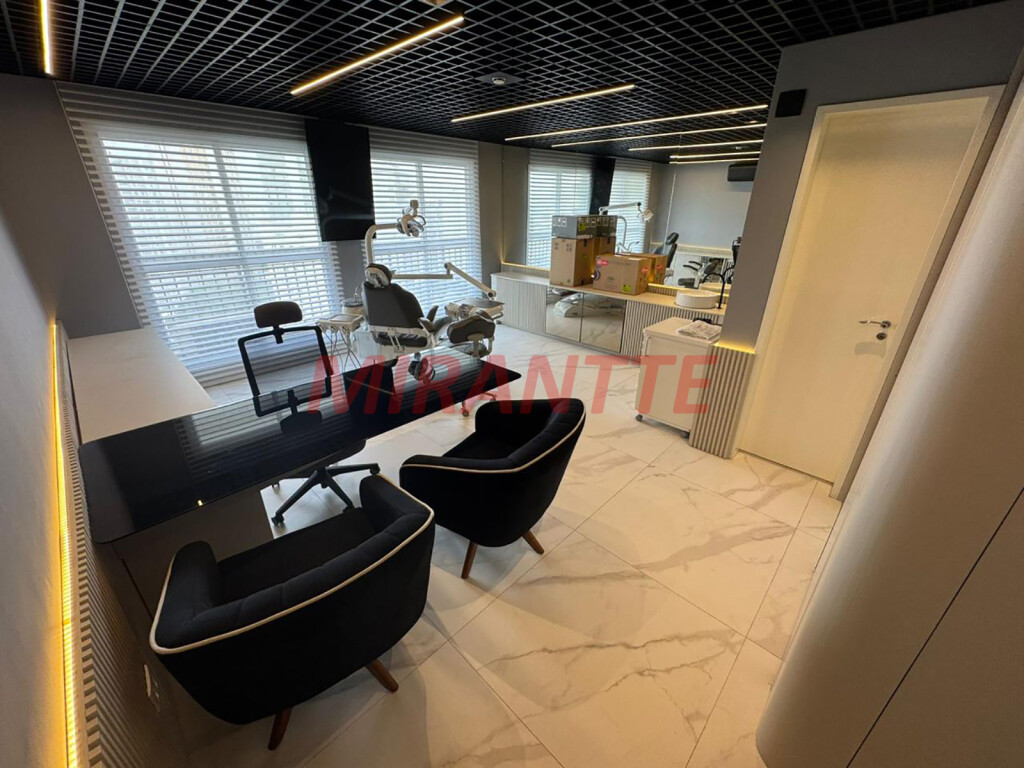 Comercial de 35m² em Santana