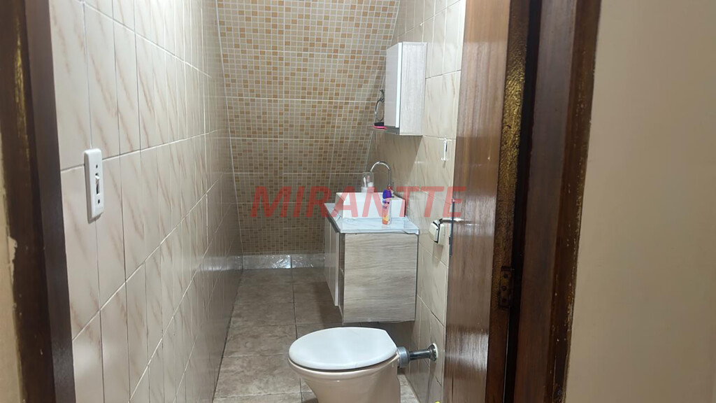 Casa terrea com 6 quartos em Casa Verde