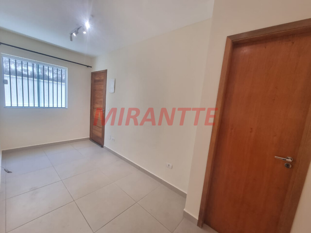 Apartamento de 32m² com 1 quartos em Parque Vitória