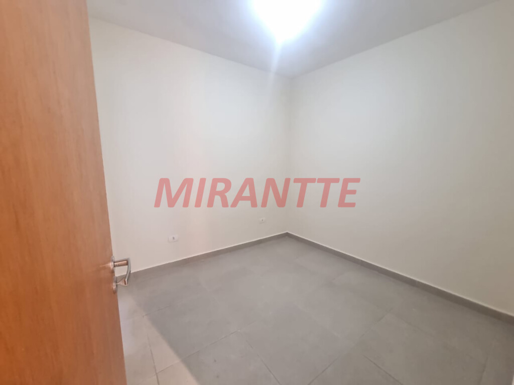 Apartamento de 32m² com 1 quartos em Parque Vitória