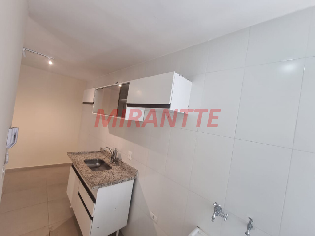 Apartamento de 32m² com 1 quartos em Parque Vitória