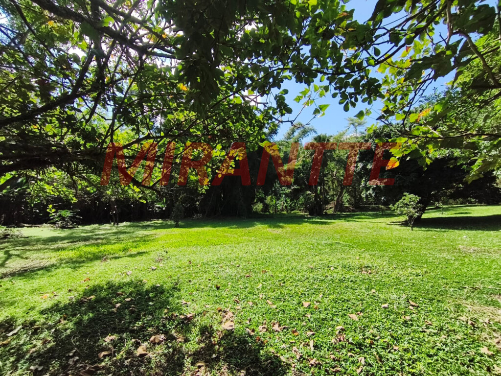 Terreno de 4800m² em Serra da Cantareira