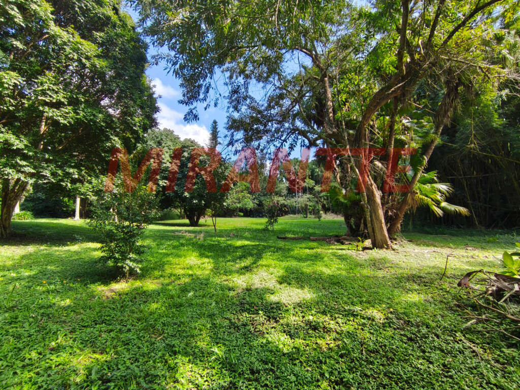 Terreno de 4800m² em Serra da Cantareira