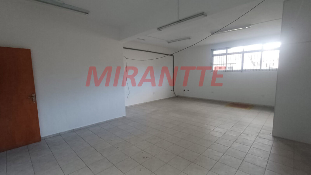 Comercial de 231m² em Vila Medeiros