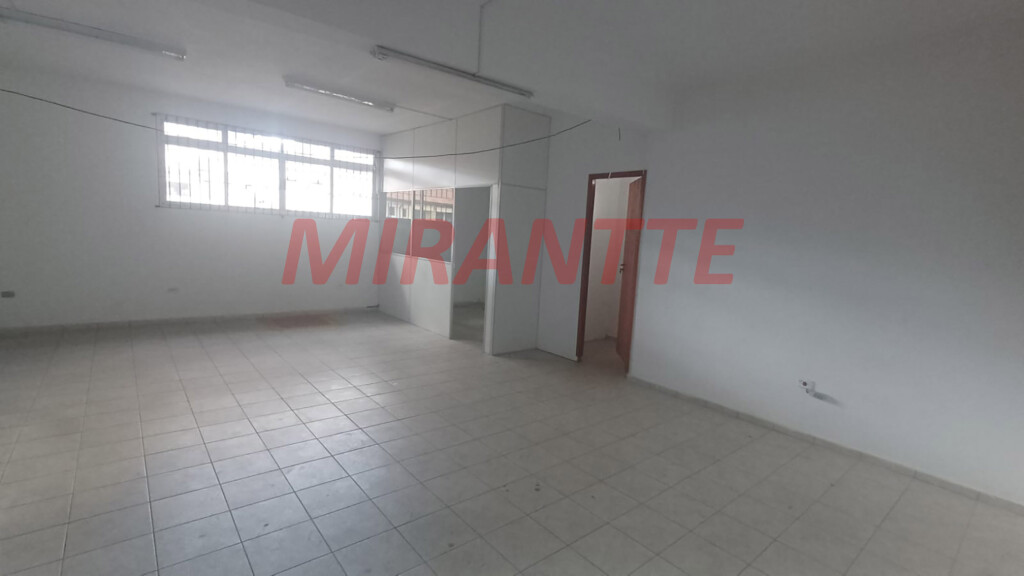 Comercial de 231m² em Vila Medeiros