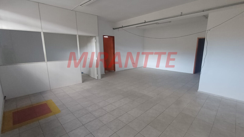 Comercial de 231m² em Vila Medeiros