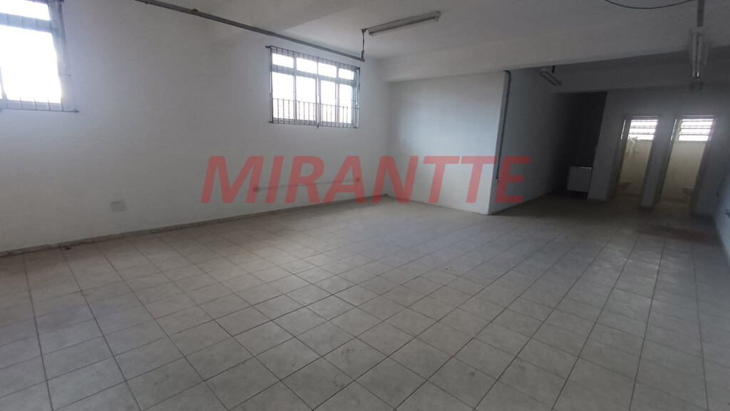 Comercial de 231m² em Vila Medeiros