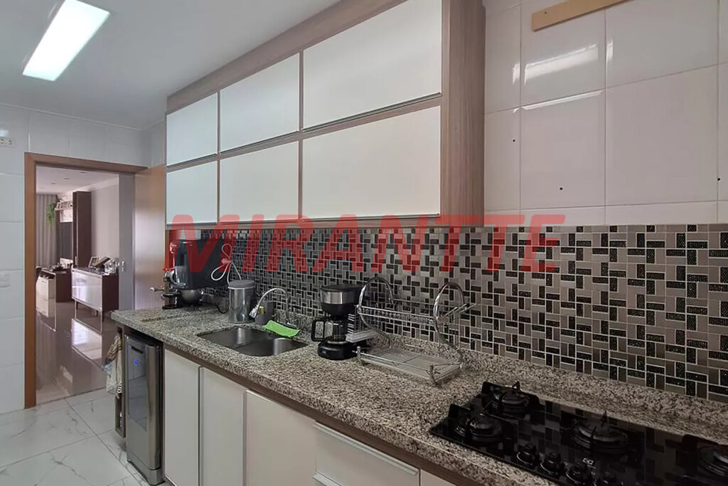 Apartamento de 133m² com 3 quartos em Santana