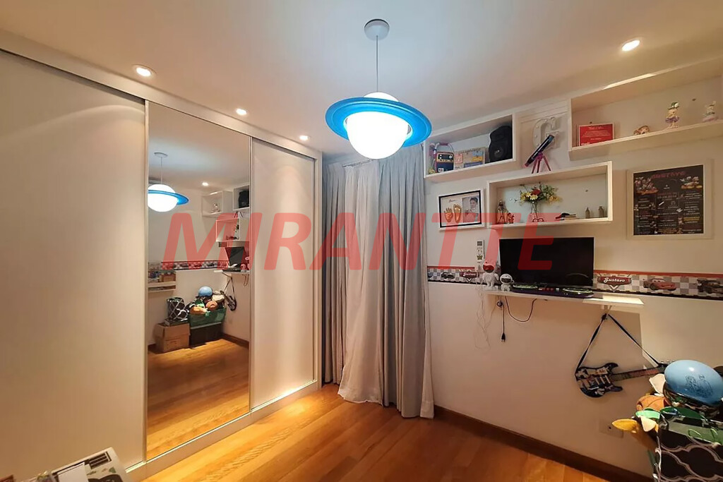 Apartamento de 133m² com 3 quartos em Santana