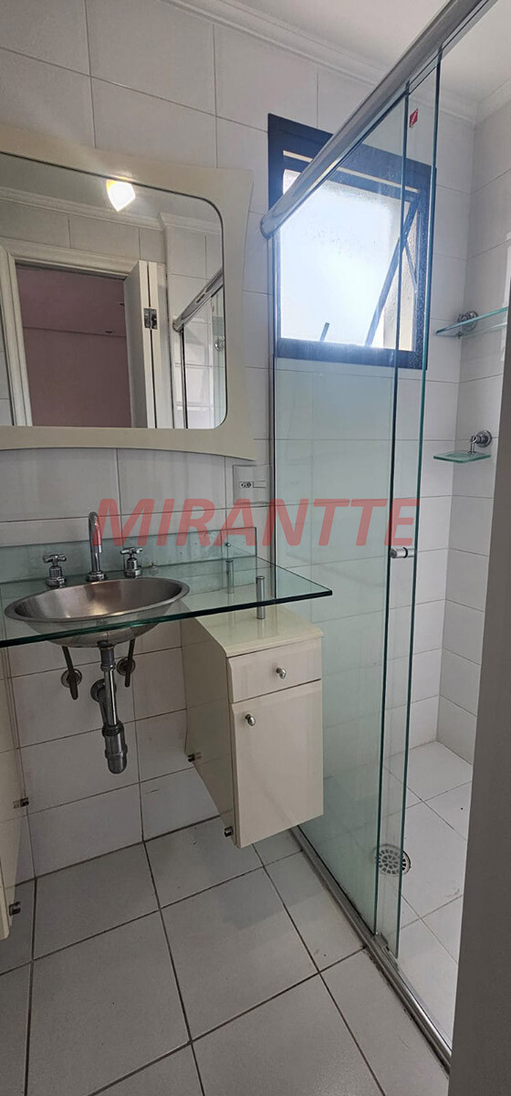 Apartamento de 68m² com 2 quartos em Água Fria