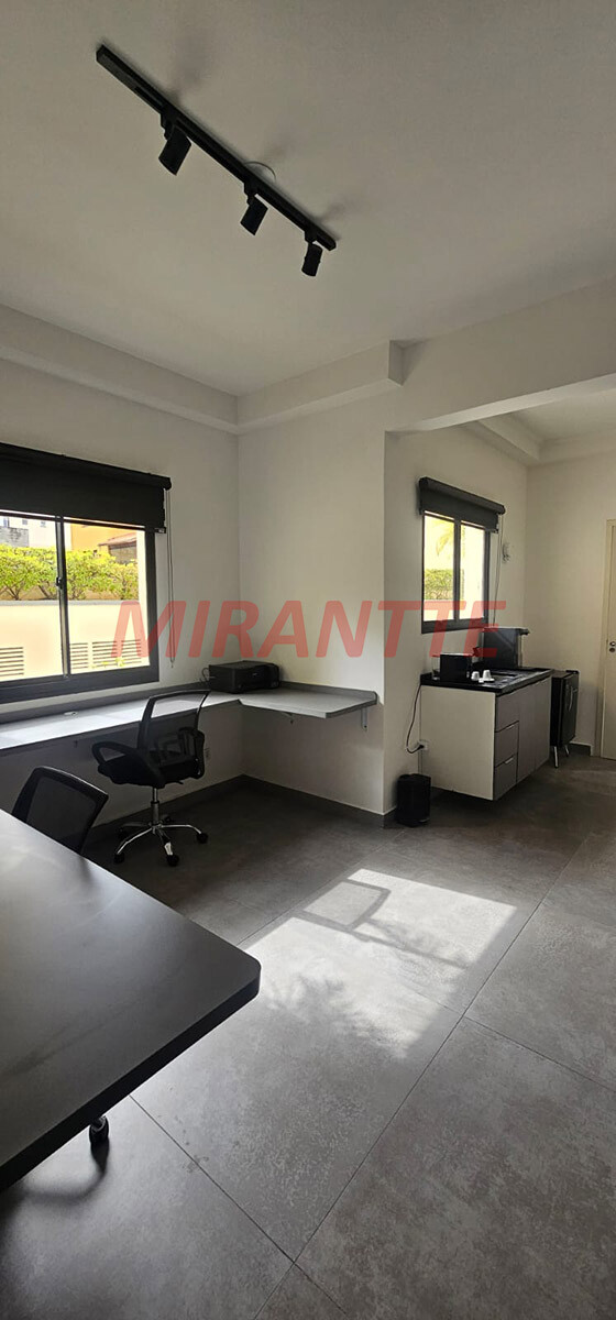 Apartamento de 68m² com 2 quartos em Água Fria