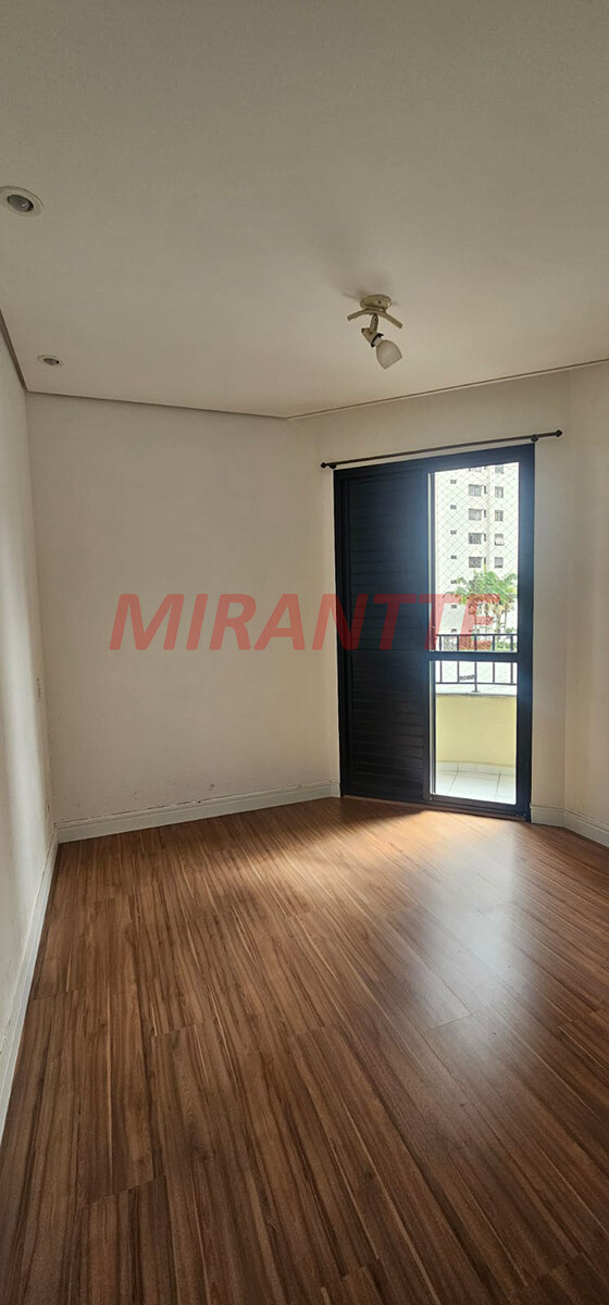 Apartamento de 68m² com 2 quartos em Água Fria