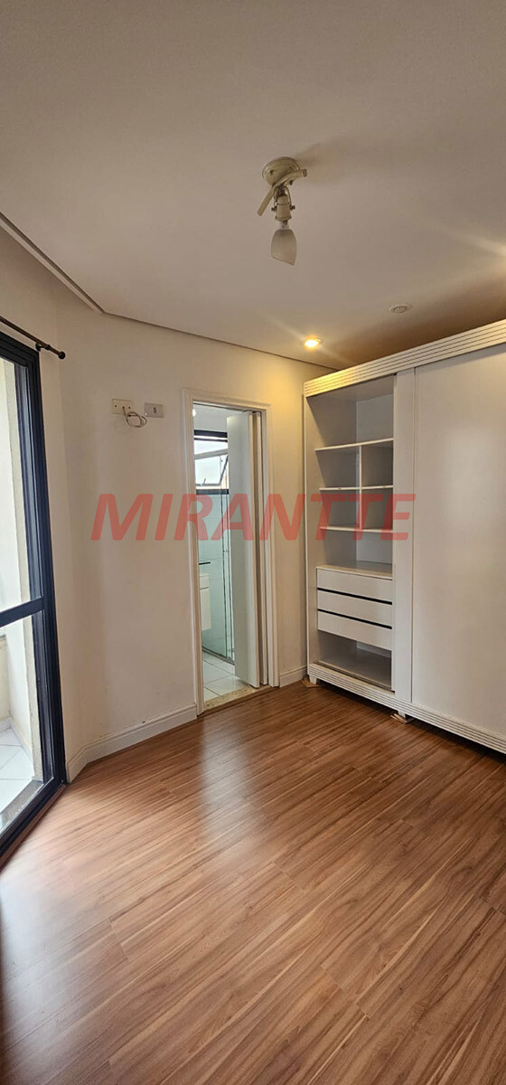 Apartamento de 68m² com 2 quartos em Água Fria