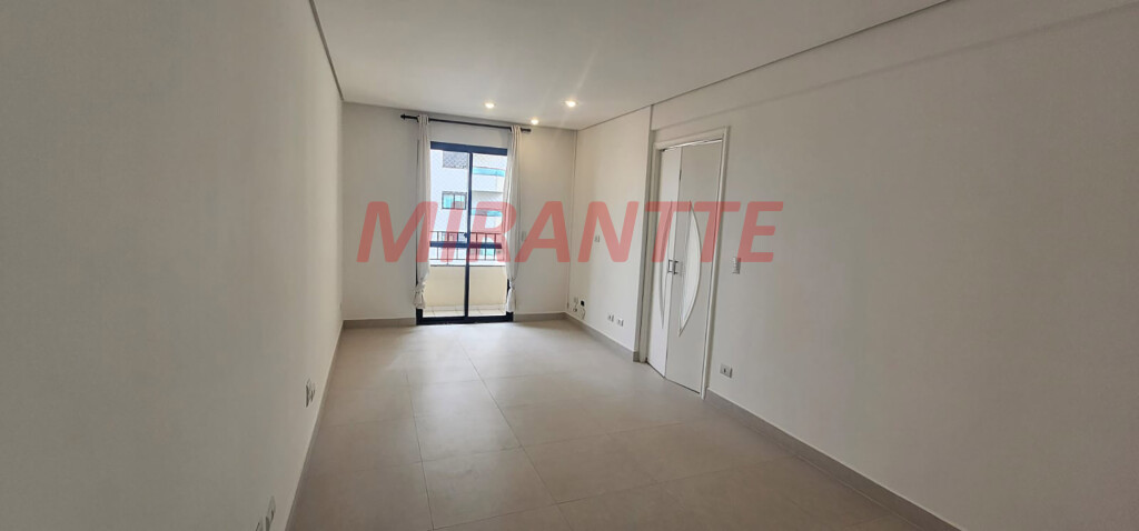 Apartamento de 68m² com 2 quartos em Água Fria