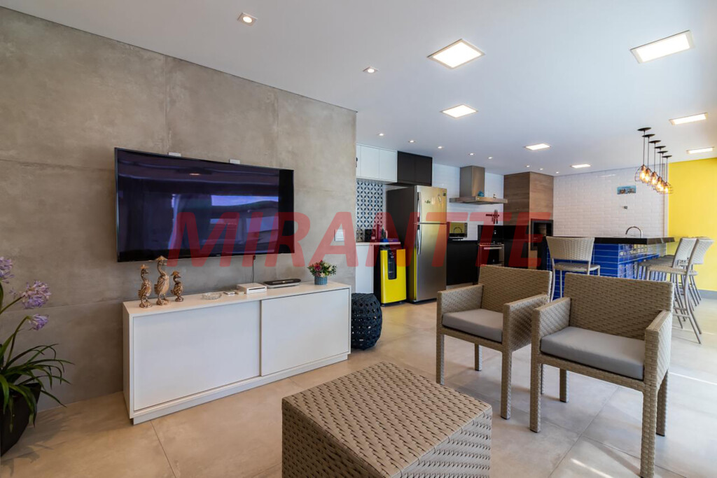 Sobrado de 364m² com 4 quartos em Jardim do Colégio (Zona Norte)