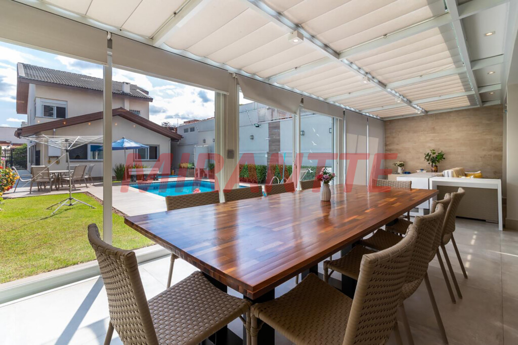 Sobrado de 364m² com 4 quartos em Jardim do Colégio (Zona Norte)
