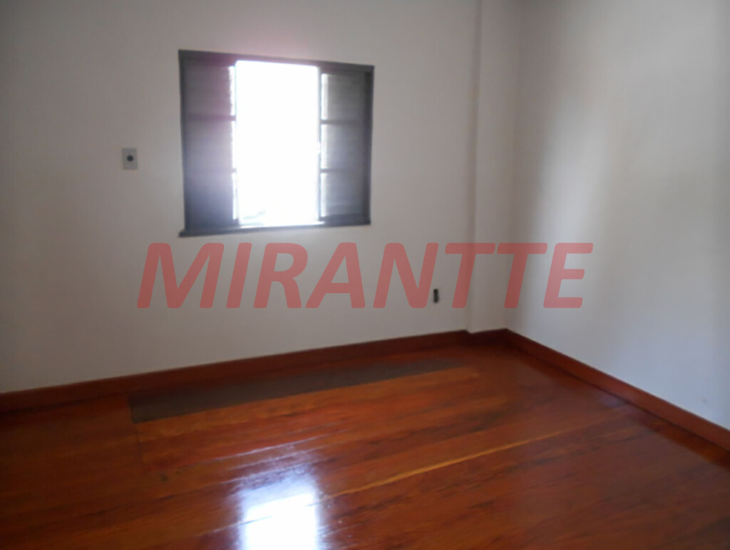 Casa terrea de 80m² com 4 quartos em Vila Maria Alta