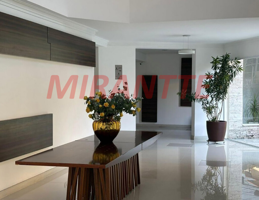 Apartamento de 160m² com 3 quartos em Santa Teresinha