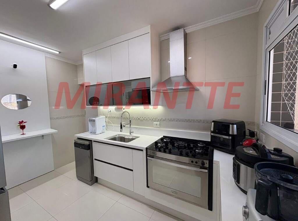 Apartamento de 160m² com 3 quartos em Santa Teresinha