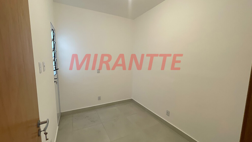Apartamento de 36m² com 2 quartos em Moinho Velho
