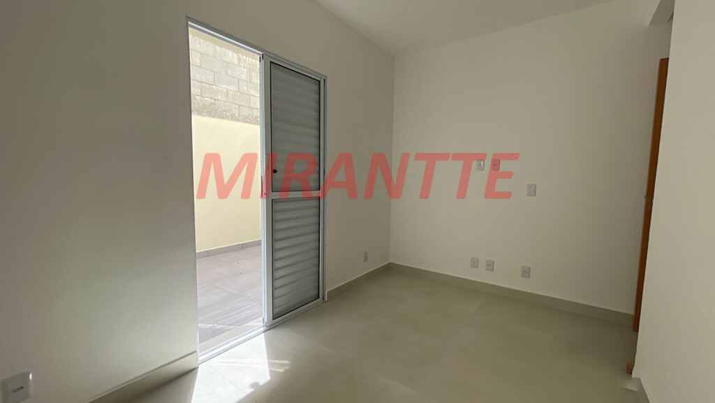 Apartamento de 36m² com 2 quartos em Moinho Velho
