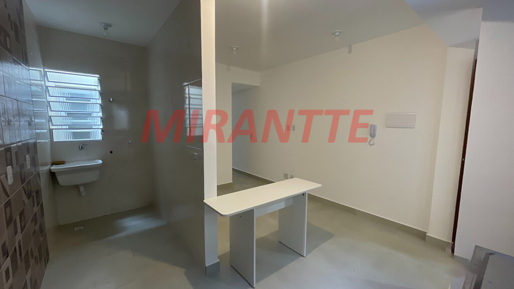 Apartamento de 36m² com 2 quartos em Moinho Velho