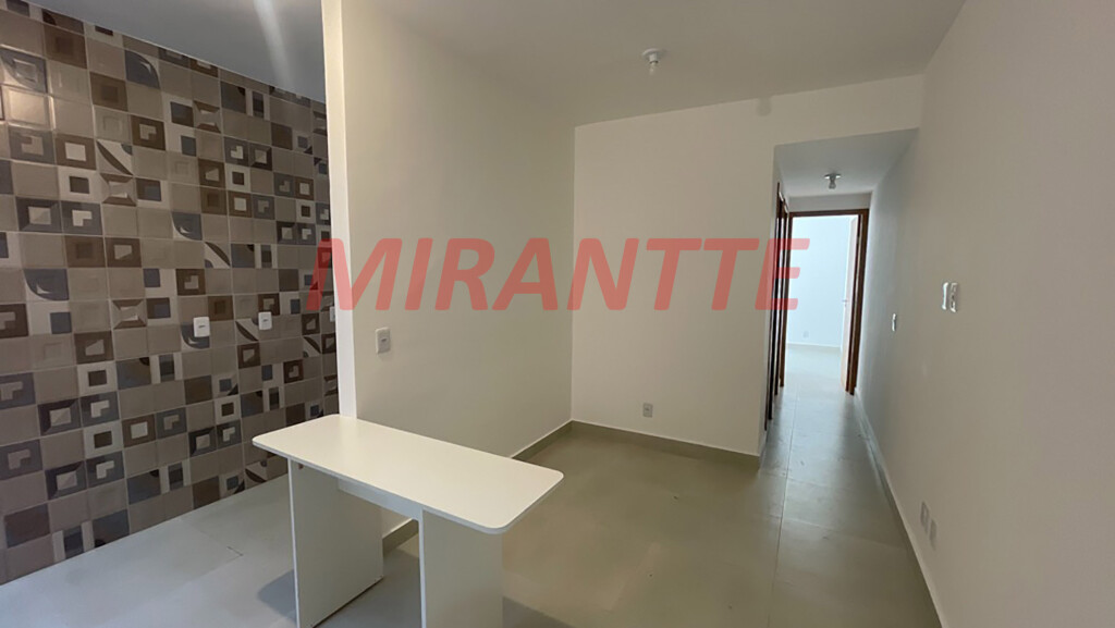 Apartamento de 36m² com 2 quartos em Moinho Velho