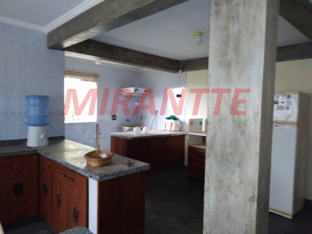 Casa terrea de 244m² com 5 quartos em Mantiqueira