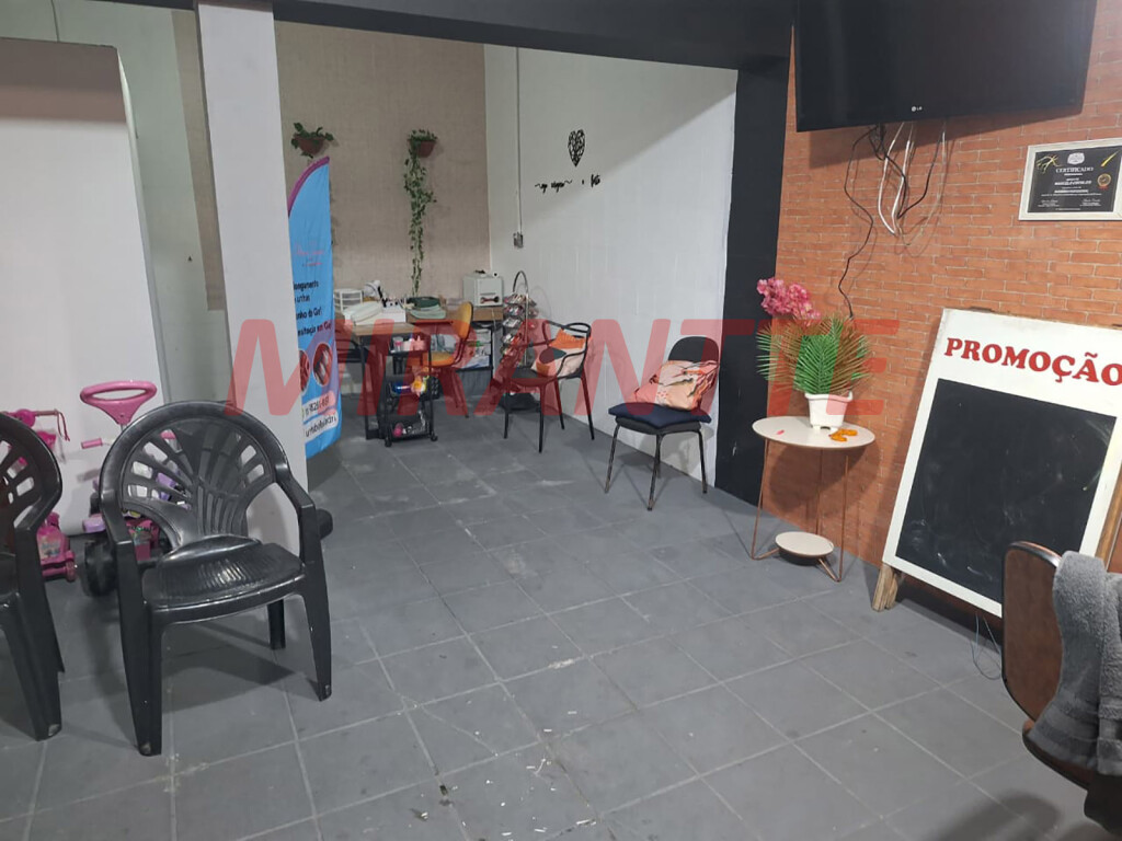 Casa terrea com 4 quartos em Tremembe