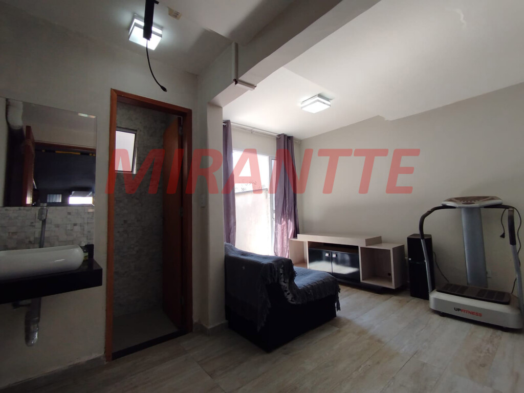 Sobrado de 179m² com 3 quartos em Horto Florestal