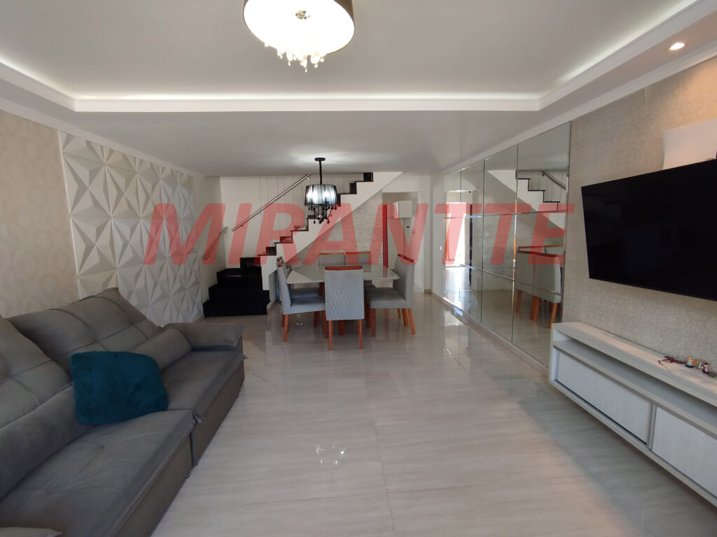 Sobrado de 179m² com 3 quartos em Horto Florestal