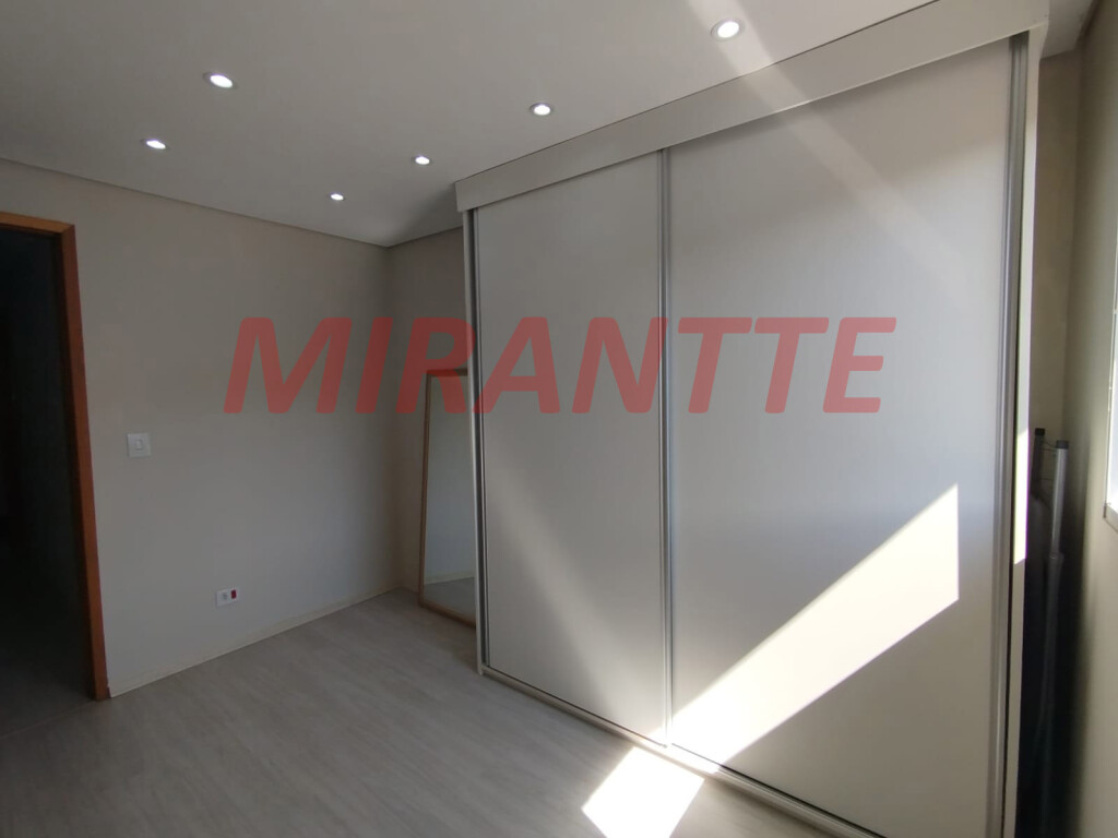 Sobrado de 179m² com 3 quartos em Horto Florestal