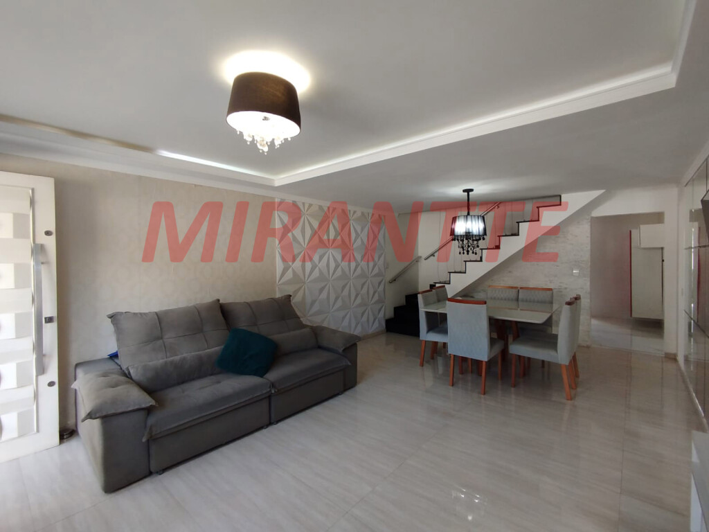 Sobrado de 179m² com 3 quartos em Horto Florestal