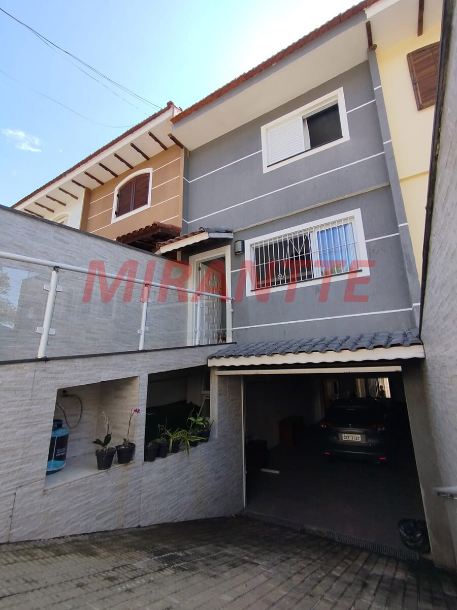 Sobrado de 179m² com 3 quartos em Horto Florestal