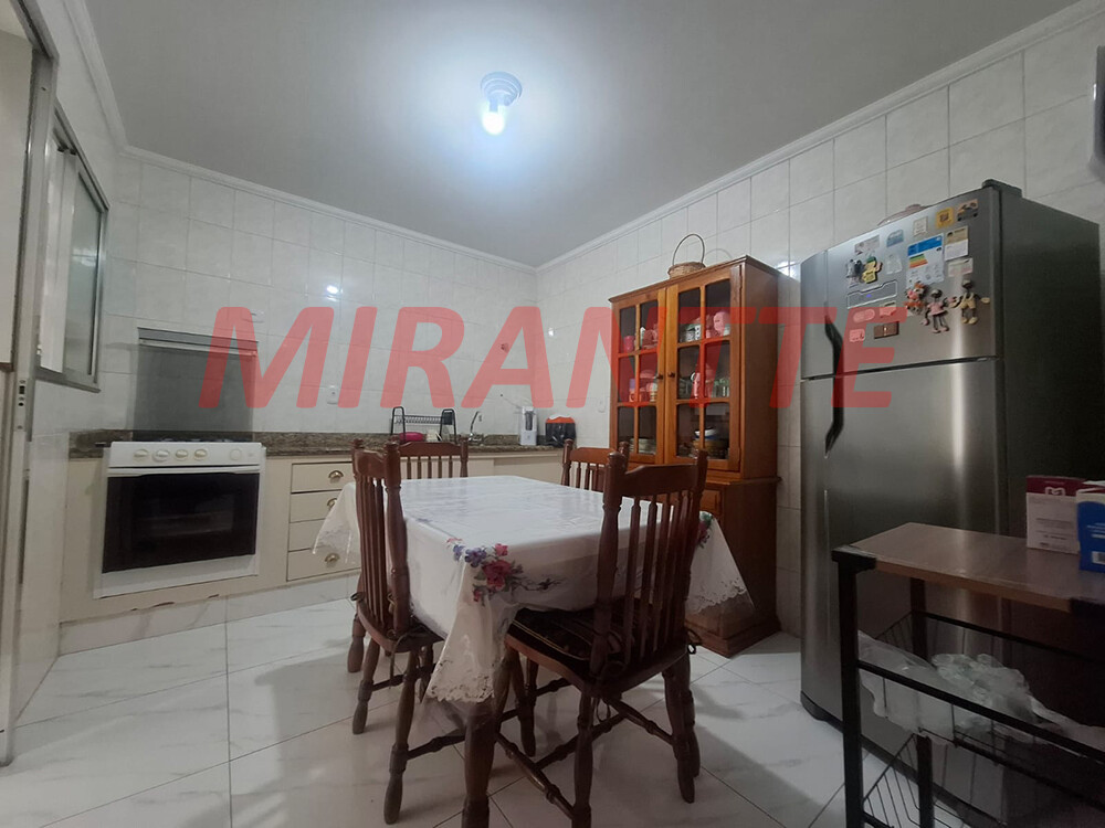 Apartamento de 126m² com 3 quartos em Santana