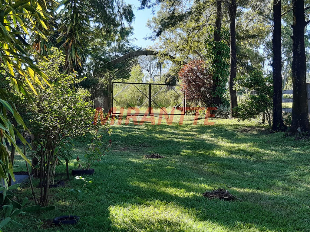 ChÁcara com 2 quartos em Área Rural