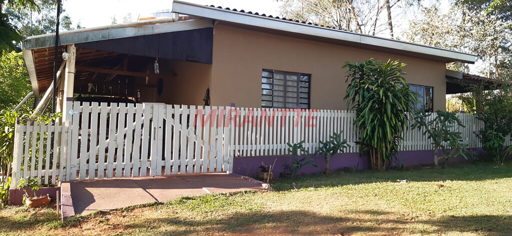ChÁcara com 2 quartos em Área Rural