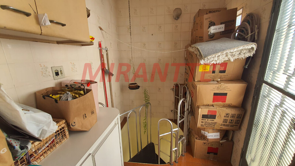 Sobrado de 132m² com 3 quartos em Água Fria
