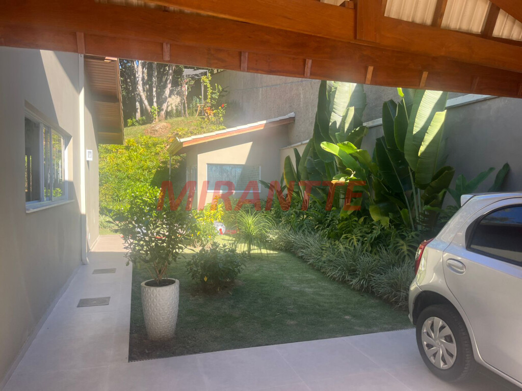 Casa terrea de 205m² com 3 quartos em Serra da Cantareira