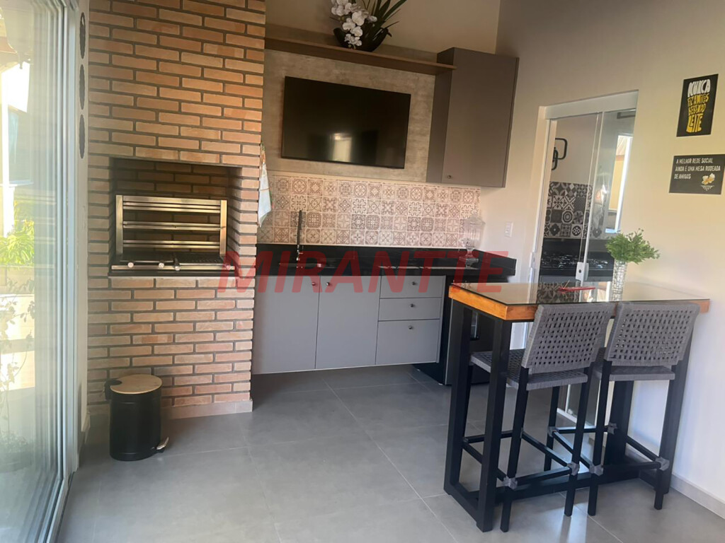 Casa terrea de 205m² com 3 quartos em Serra da Cantareira