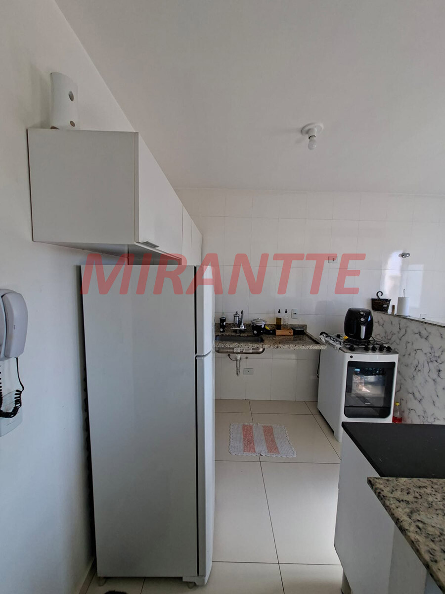 Apartamento de 43m² com 2 quartos em Vila Nivi