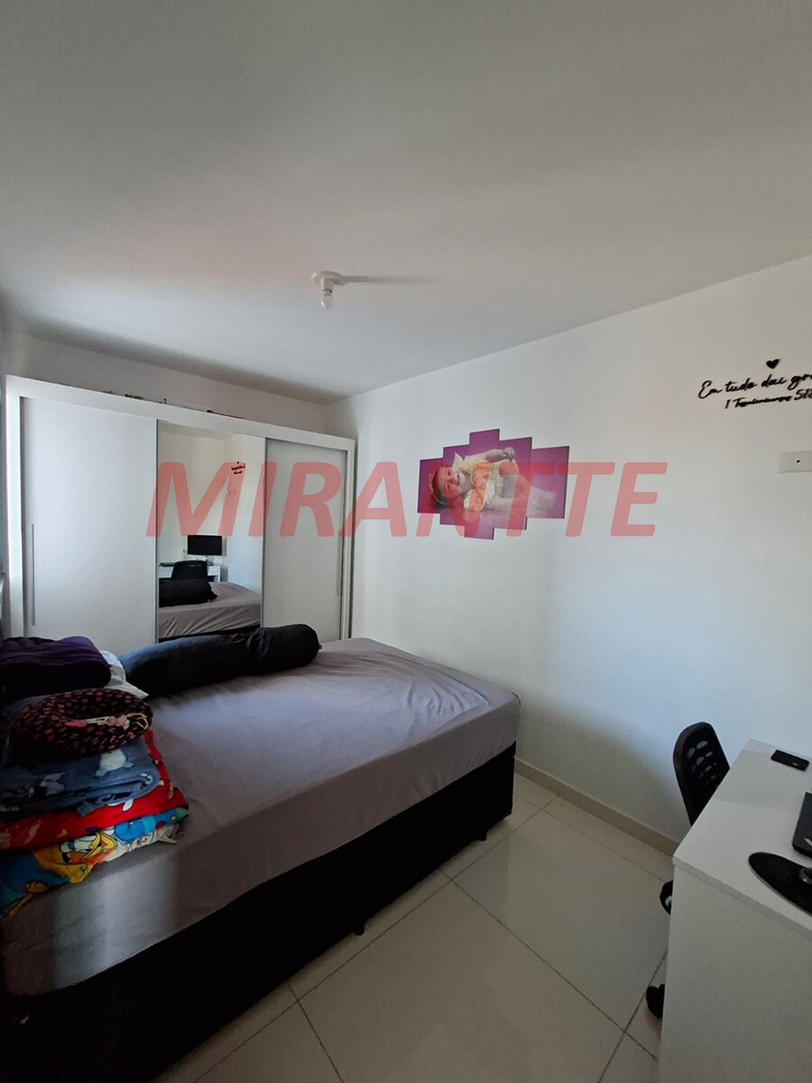 Apartamento de 43m² com 2 quartos em Vila Nivi